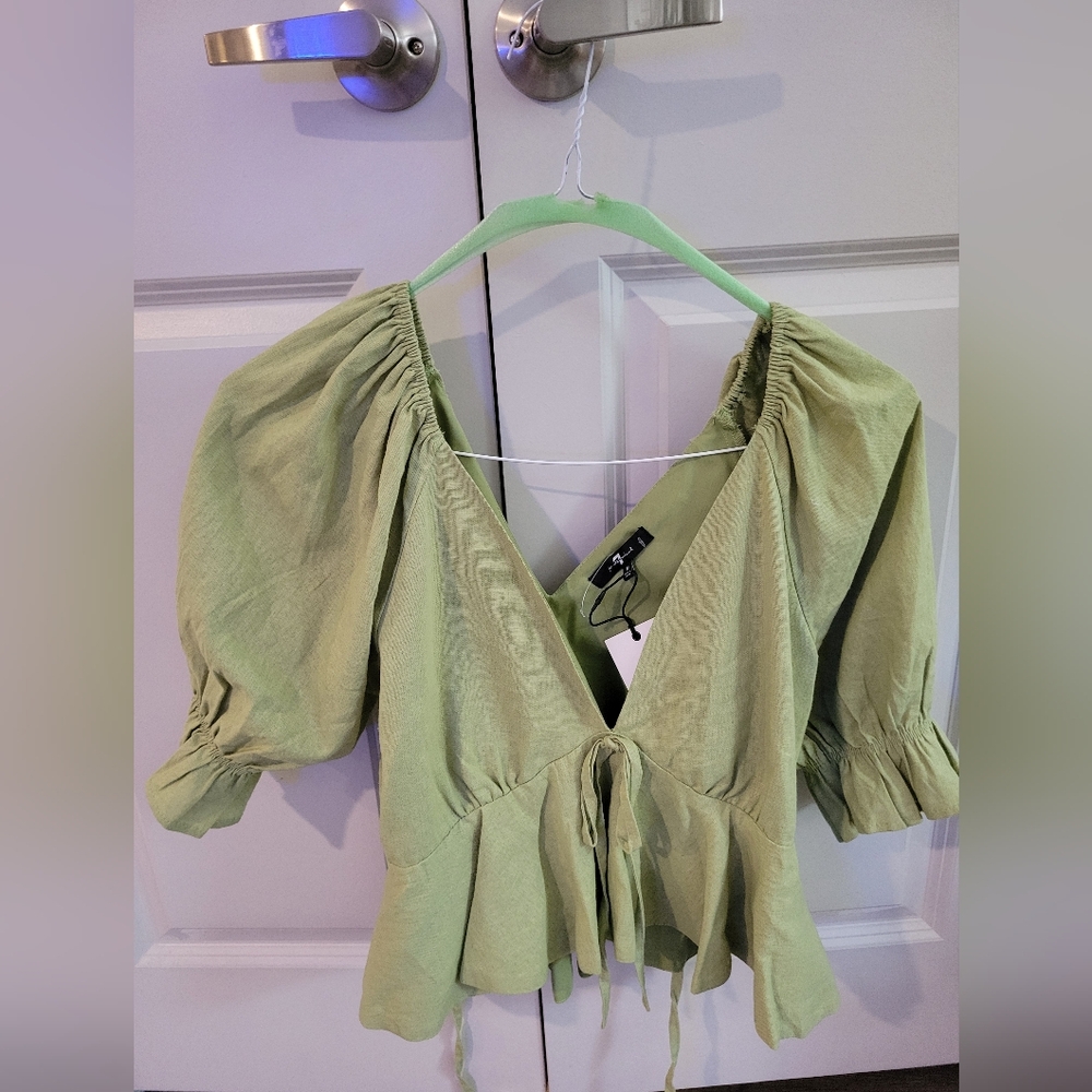 Green Puff Sleeve Blouse